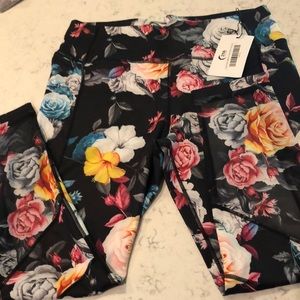 Zyia active dark floral mesh high rise leggings NWT